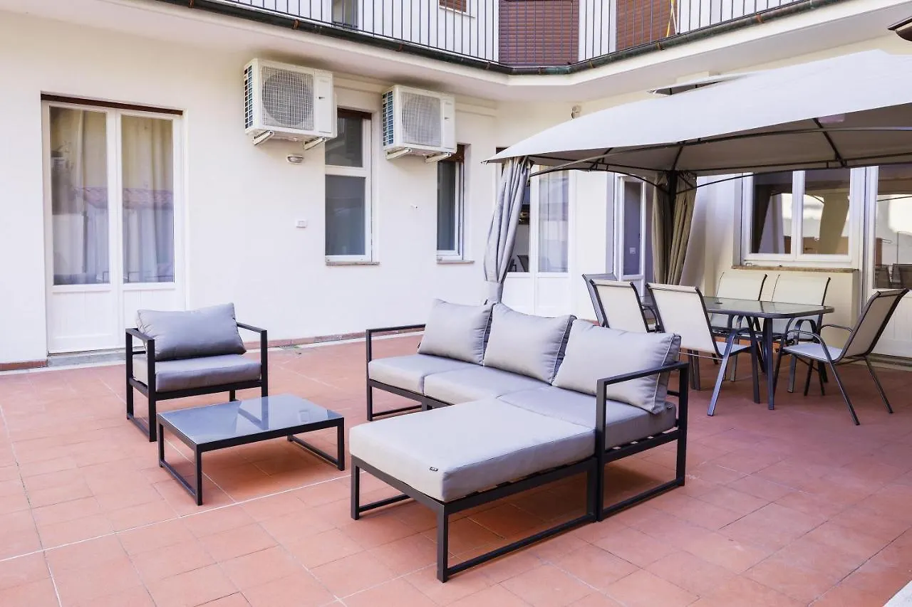 La Terrazza Di Jenny B&B Florença Alojamento de Acomodação e Pequeno-almoço